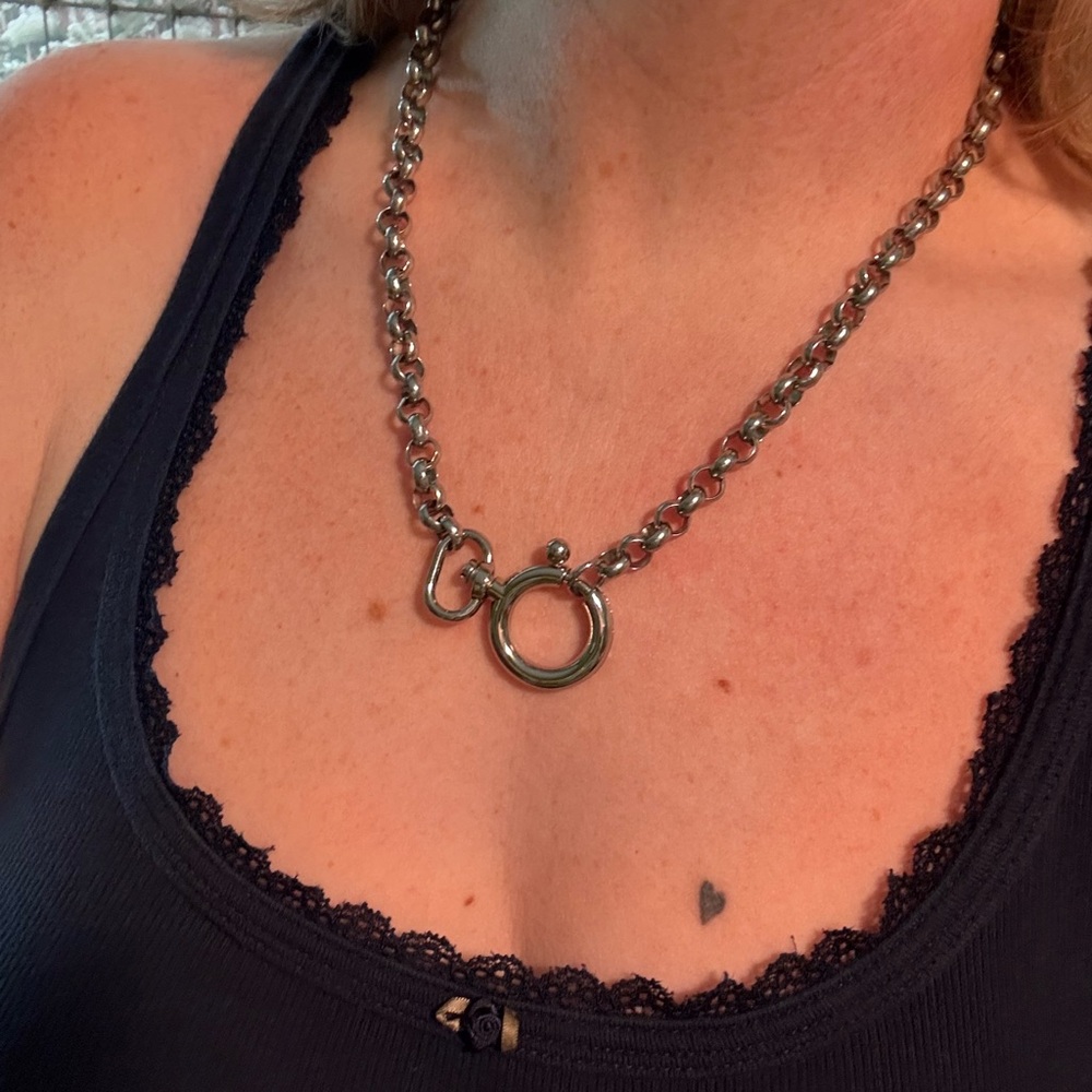 Cold Shoulders LA Chunky Silver Chain Necklace - 22 inches